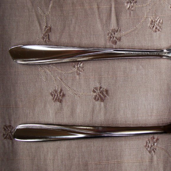 GUC Vintage Set of 16 Everlasting Stainless BALTIC Oval Place Dessert Spoons - Picture 4 of 7